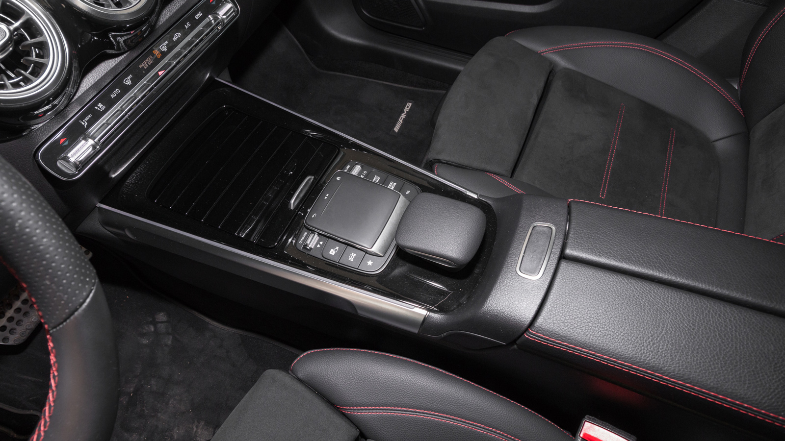 Mercedes GLB 200: Πολυτέλεια, αλλά και σκληράδα